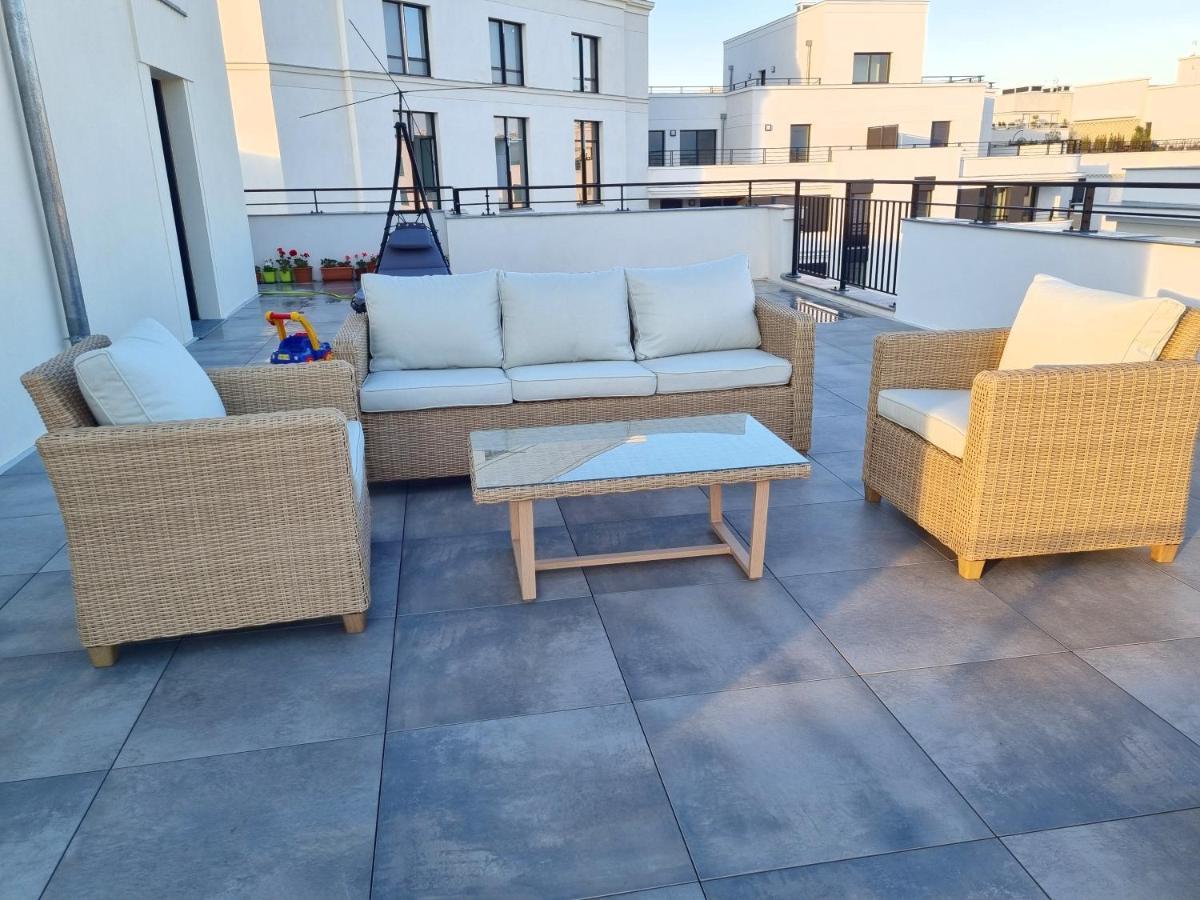 Belquis Apartment Chessy  Ngoại thất bức ảnh