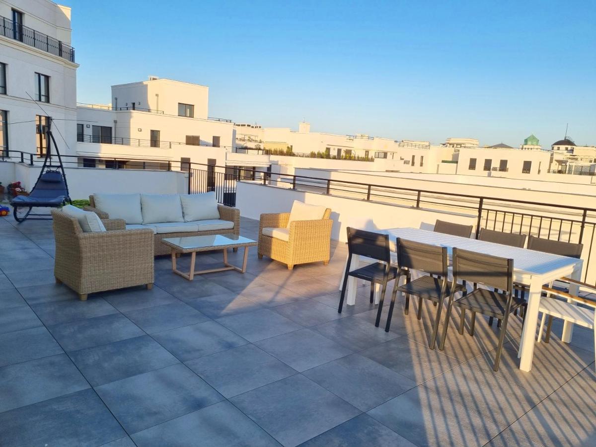 Belquis Apartment Chessy  Ngoại thất bức ảnh