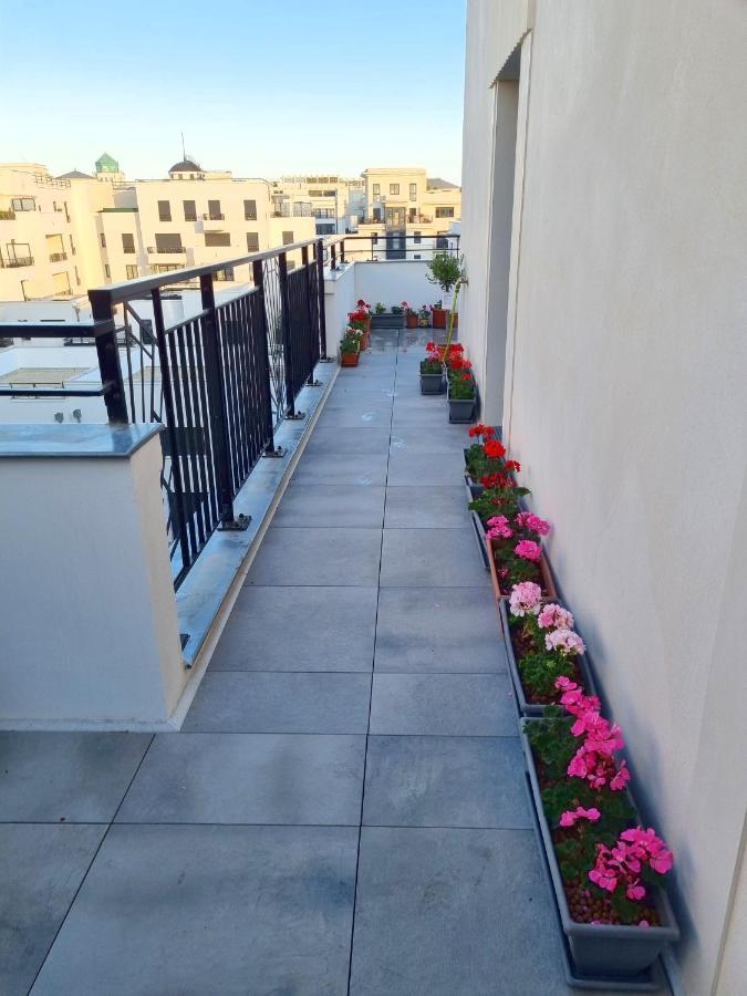 Belquis Apartment Chessy  Ngoại thất bức ảnh