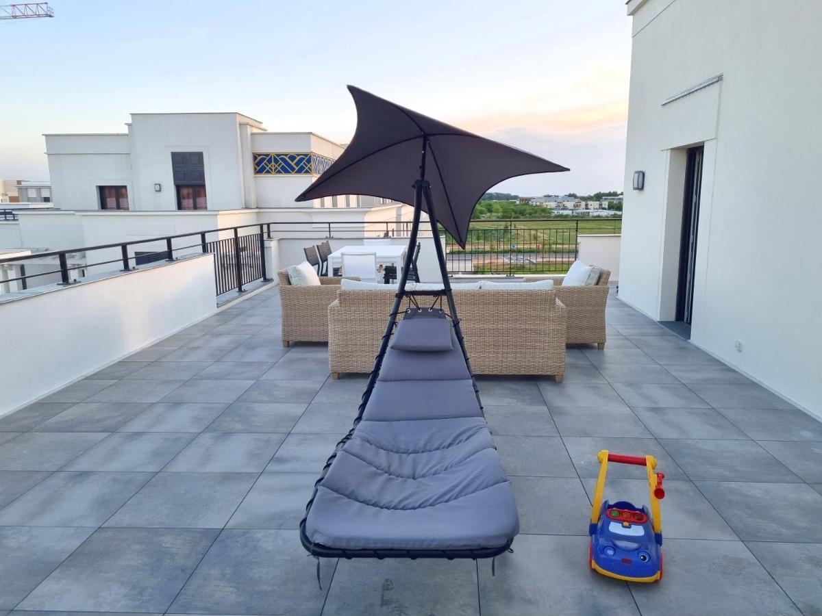 Belquis Apartment Chessy  Ngoại thất bức ảnh